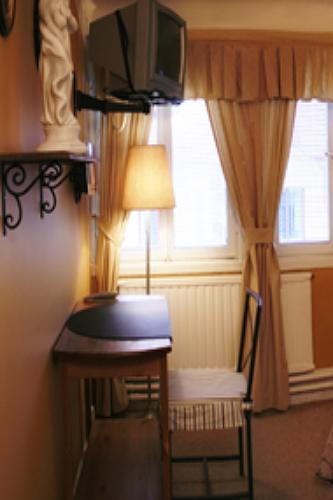 Hostel Colonial *